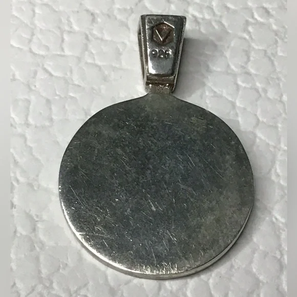 LUTHER ROSE SEAL PENDANT - Picture 2 of 5